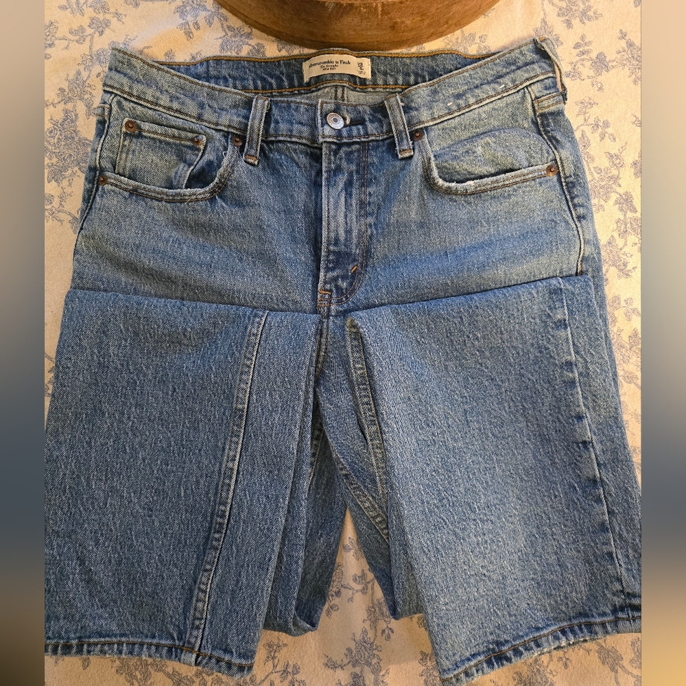 Classic Blue Denim Jeans with Straight Leg